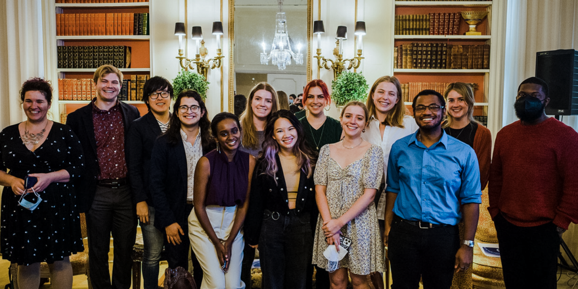 2022 ICS Senior Distinction Class poses a group.
